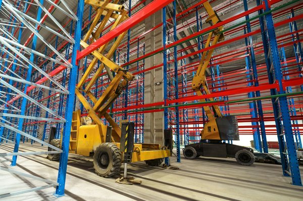 Les plateformes de travail en hauteur : sécurité et efficacité !